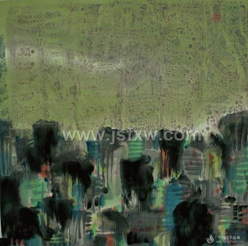 ���е�����